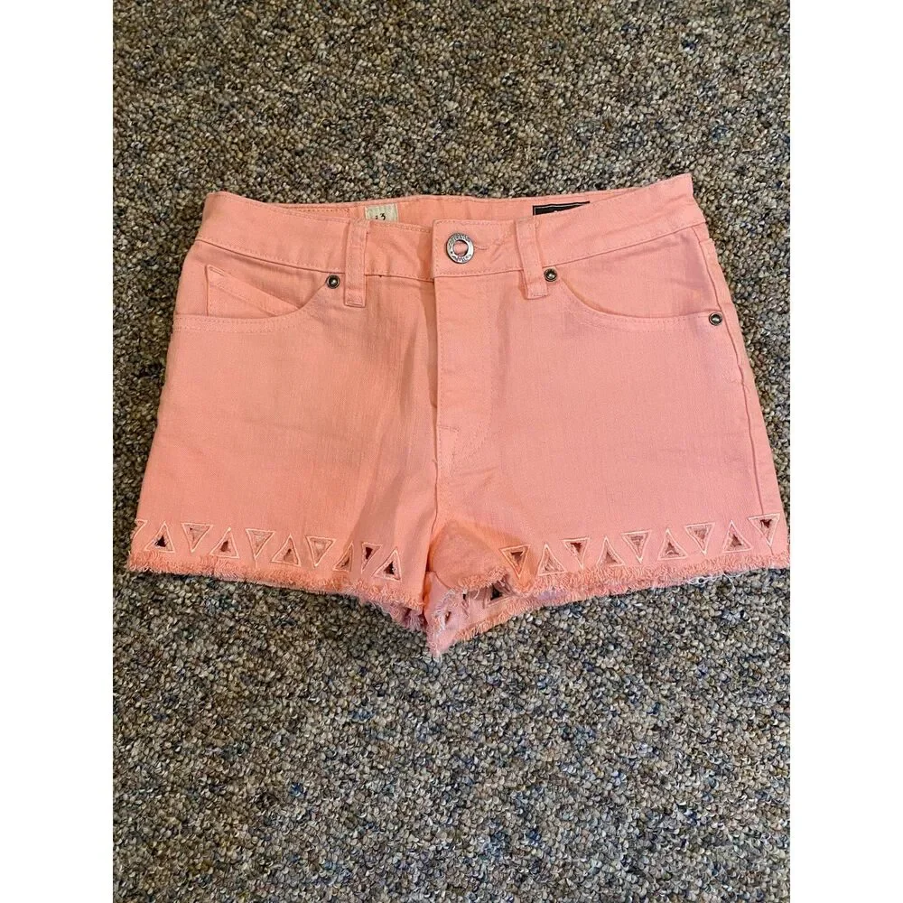 Pink Volcom Size 3 Shorts With Cute Design
